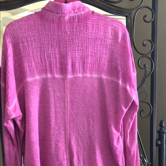 FREE PEOPLE LONG SLEEVE TOP - Picture 4 of 7